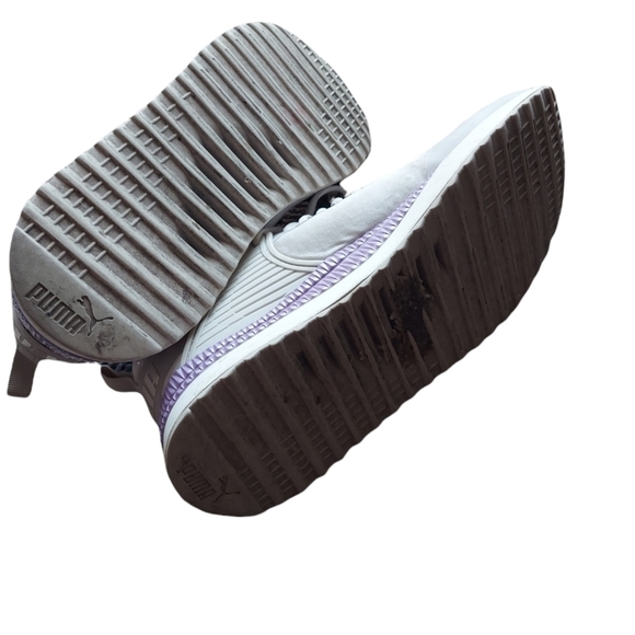 9.5 Puma Softfoam gray and purple tennis shoe - Picture 6 of 6